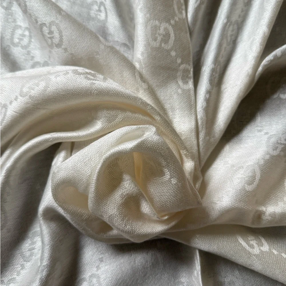 Gucci Cream Jacquard GG Silk Blend Scarf